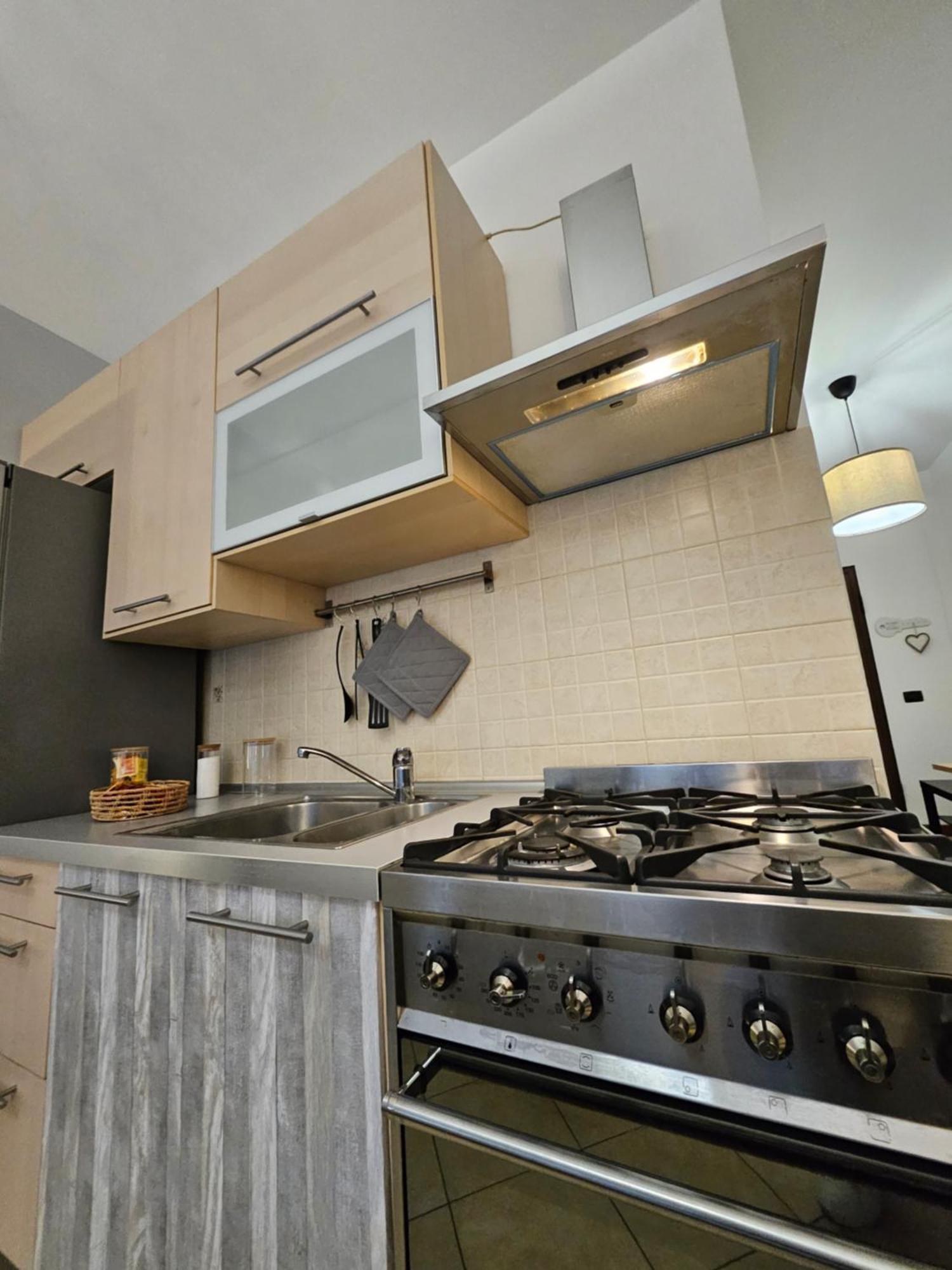 Divina House Apartment Marino Luaran gambar